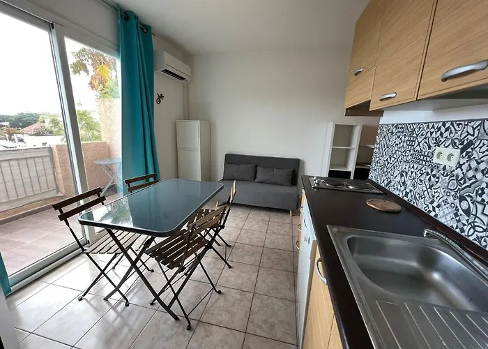 Superbe Appartement En Residence Avec Piscine Proche Plage